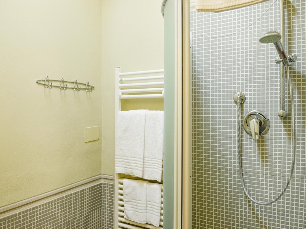 B&B Vicolo Della Scala Cortona Luaran gambar