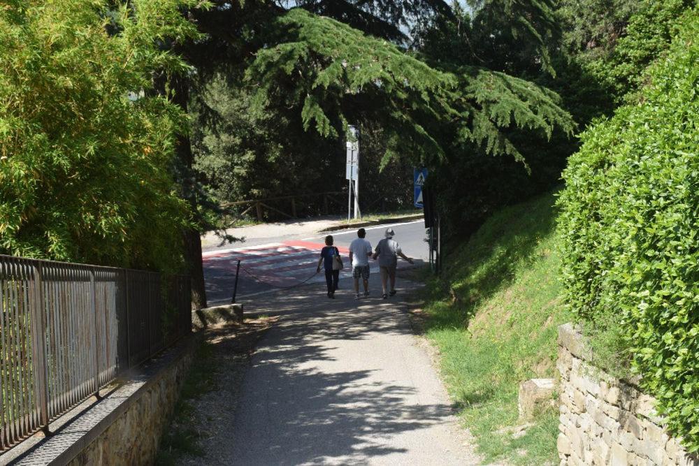 B&B Vicolo Della Scala Cortona Luaran gambar
